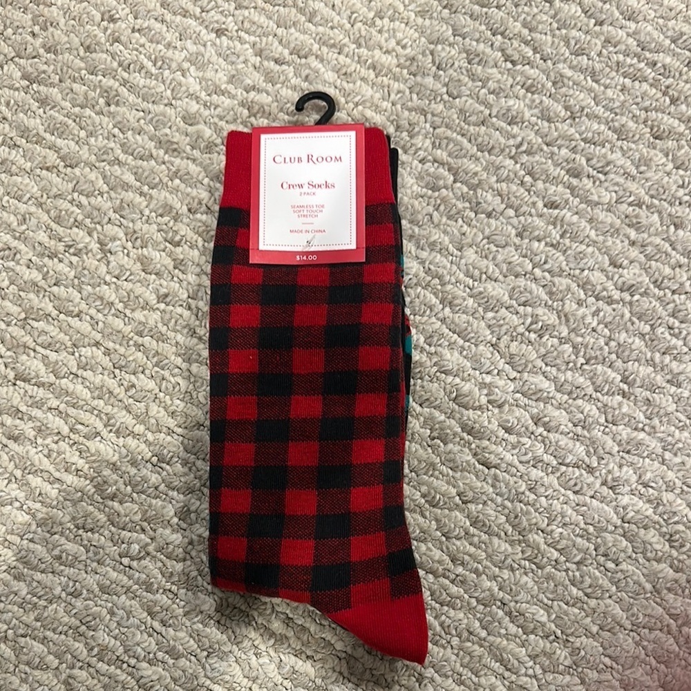Club Room Men's Red and Black Crew Socks